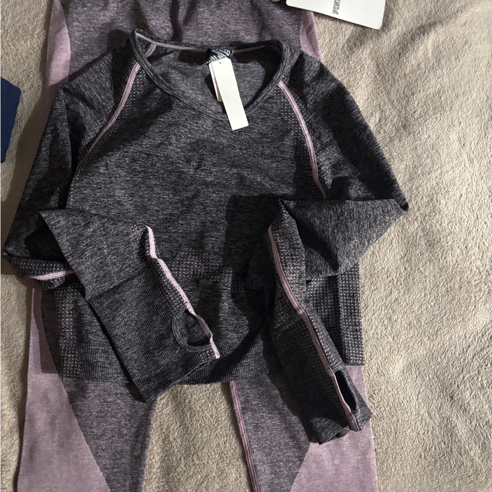 PINK Victoria's Secret Charcoal and Light Pink Seamless Top